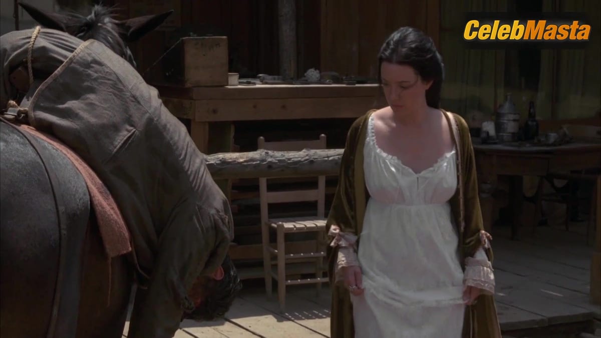 Molly Parker Flaunts Her Sexy Scene in Deadwood