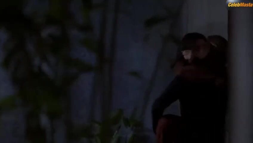 Caterina Scorsone Bares Sex Appeal in Scene from Grey's Anatomy