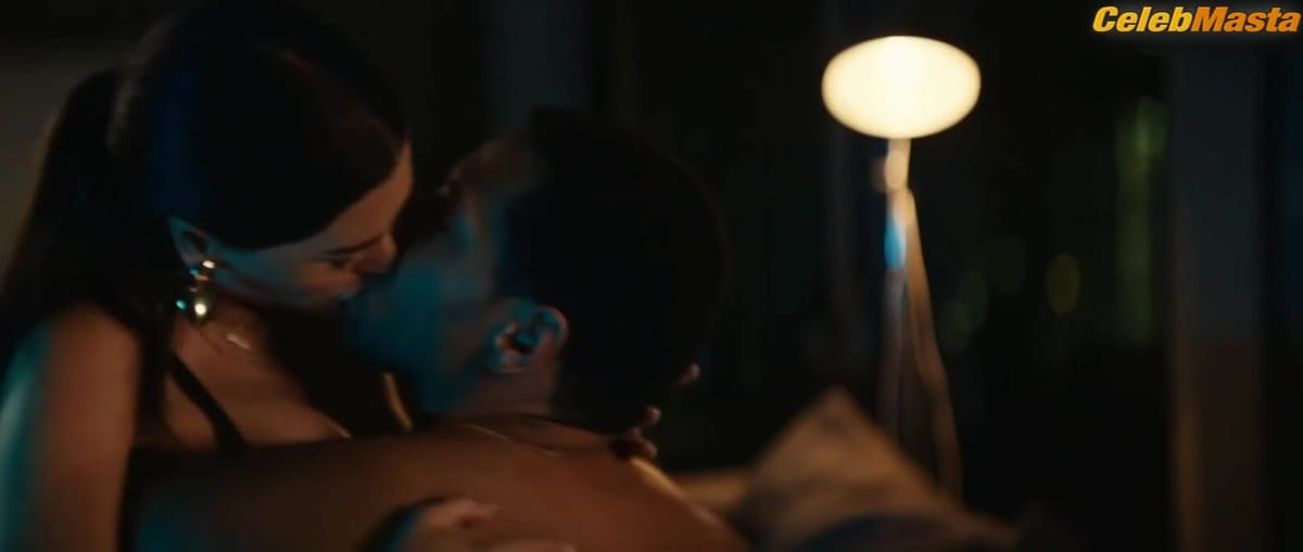 Yolanthe Cabau Bares Boobs Scene in Perfectly Imperfect
