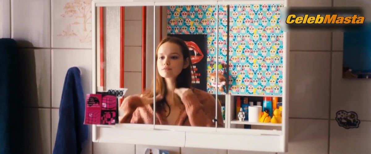 Emilia Schule Tits, Underwear Scene from Lenalove