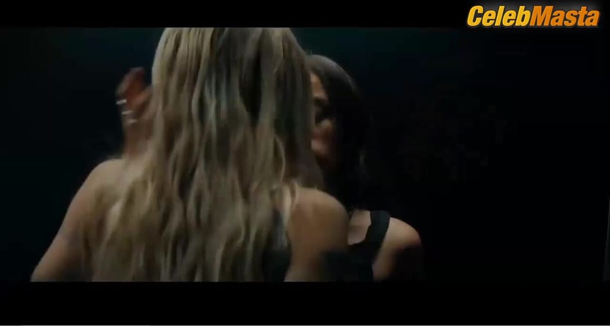 Chase Sui Wonders and Gabbriette Bechtel's Lesbian Scene in I Know What You Did Last Summer