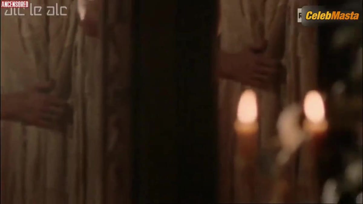 Vittoria Puccini's Sexy Scene from Romanzo Famigliare