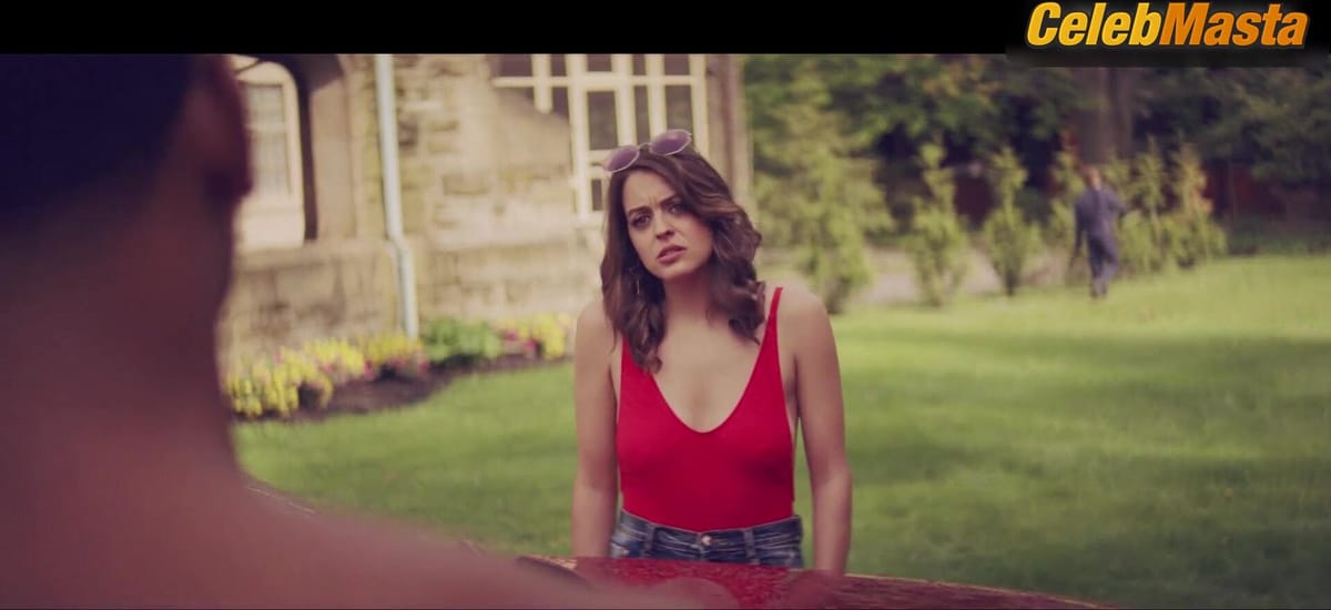 Gage Golightly Bikini Scene in The Last Summer Movie