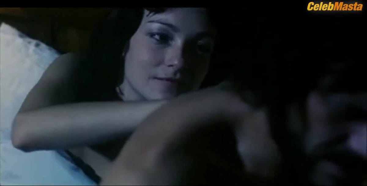 Stefania Rocca's Tits Scene from Giochi d'equilibrio
