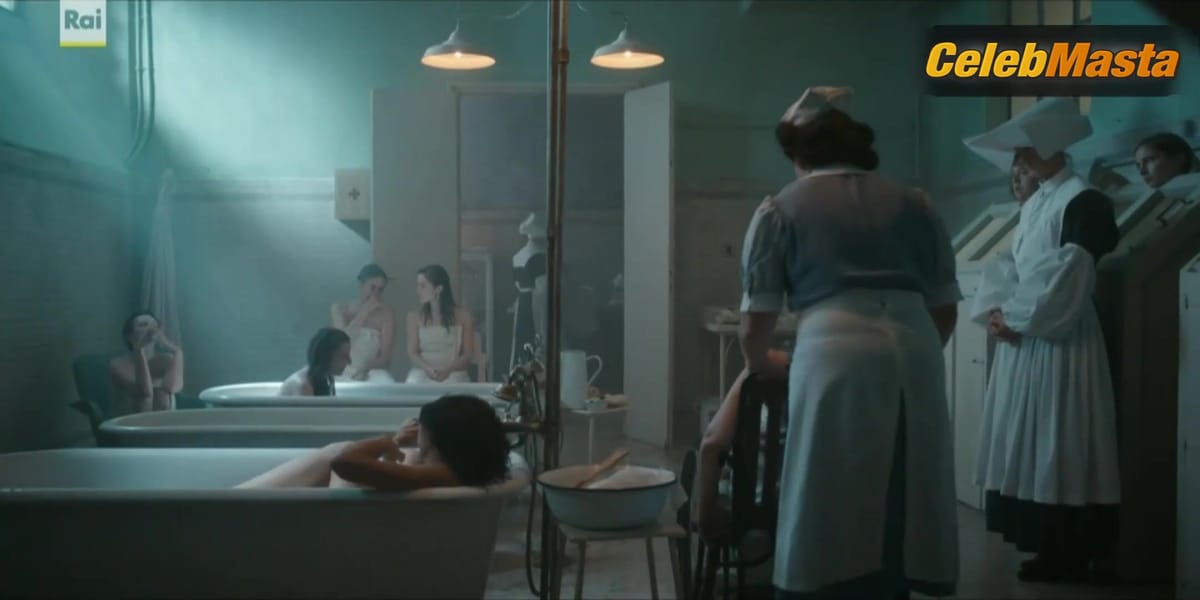 Grace Kicaj, Gaia Messerklinger, Marta Bulgherini and Unknown Butt, Tits Scene from Le Libere Donne