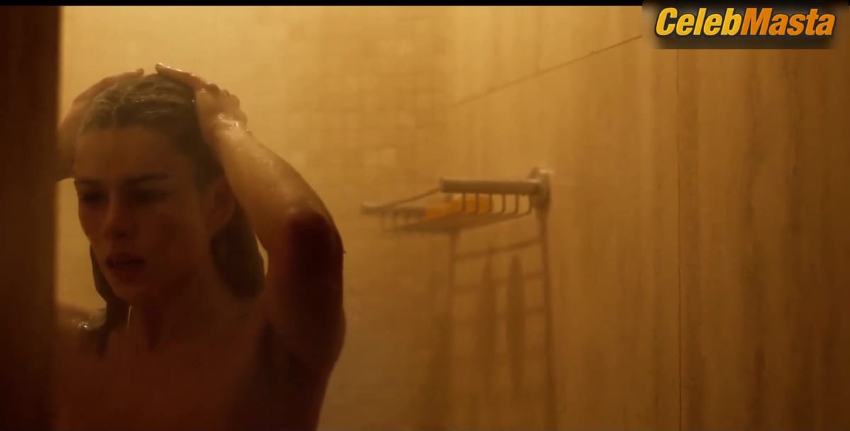 Rosa Diletta Rossi, Stella Sabbadin and Gaia Messerklinger Sexy Scene from Maria Corleone