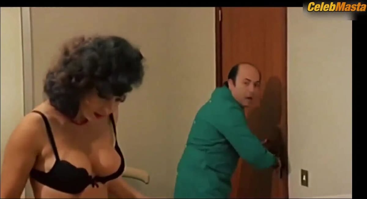 Paola Senatore's Tits, Underwear Scene from L' Infermiera Di Notte