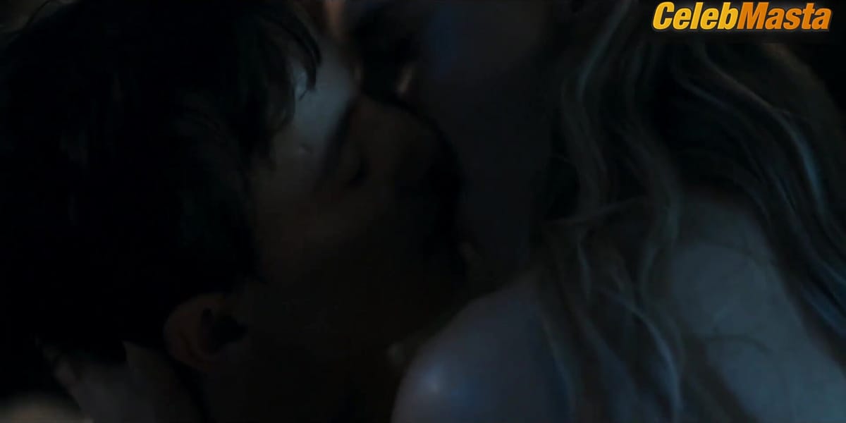 Nadia Parkes Flaunts Sexy Scene in Domina