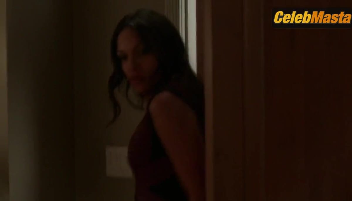 Katherine Heigl and Rosario Dawson Share a Sex Scene from Unforgettable