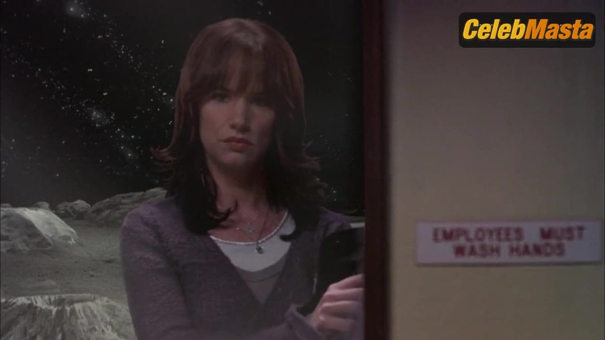 Juliette Lewis's Sexy Outfit Scene in Picture Claire