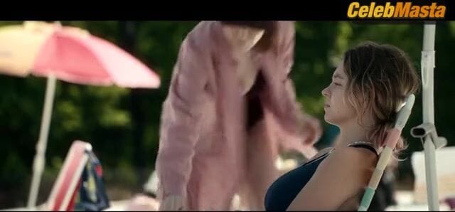 Sydney Sweeney and Julianne Moore Sex Scene from Echo Valley