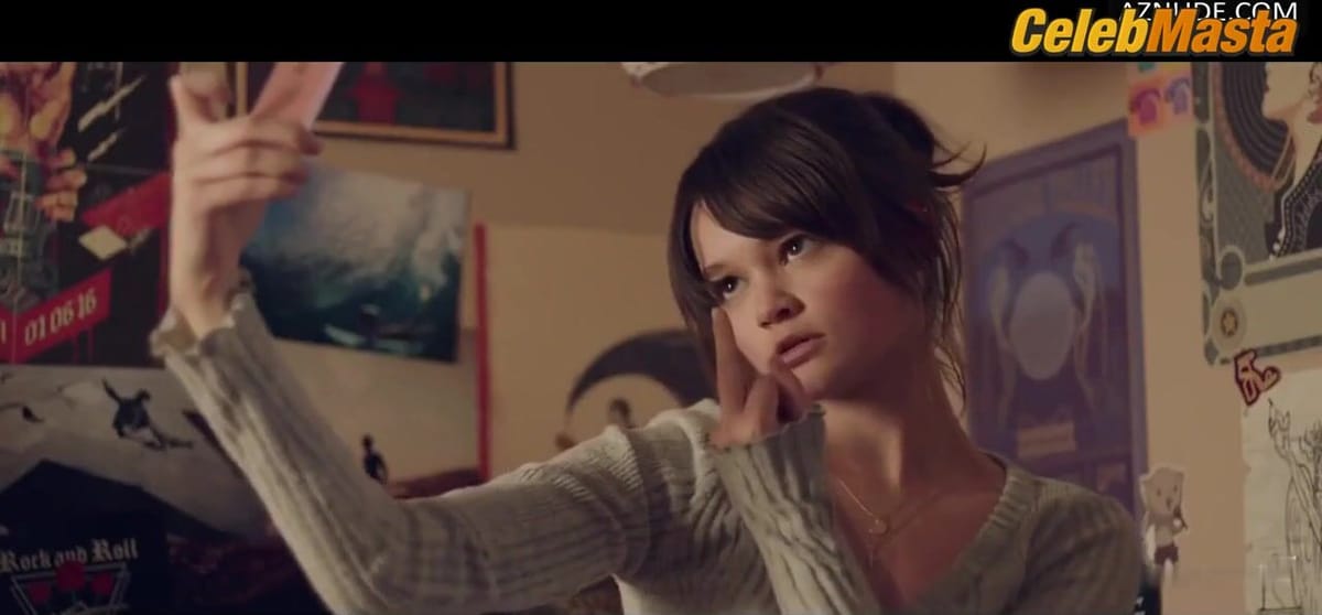 Ciara Bravo's Tits Scene in Small Engine Repair