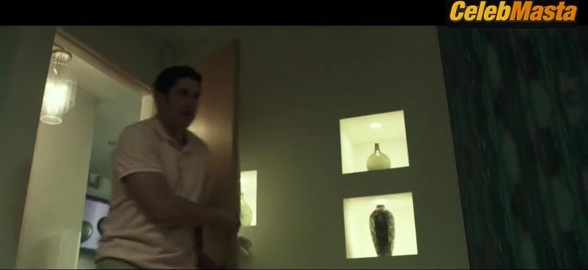 Janet Montgomery and Bria L. Murphy's Sexy Scene in Amateur Night