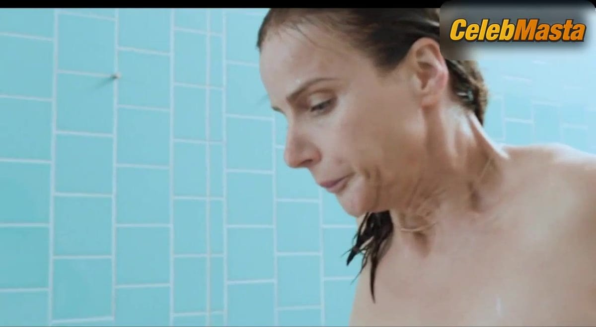 Rachel Griffiths Nude Scene in Mammal