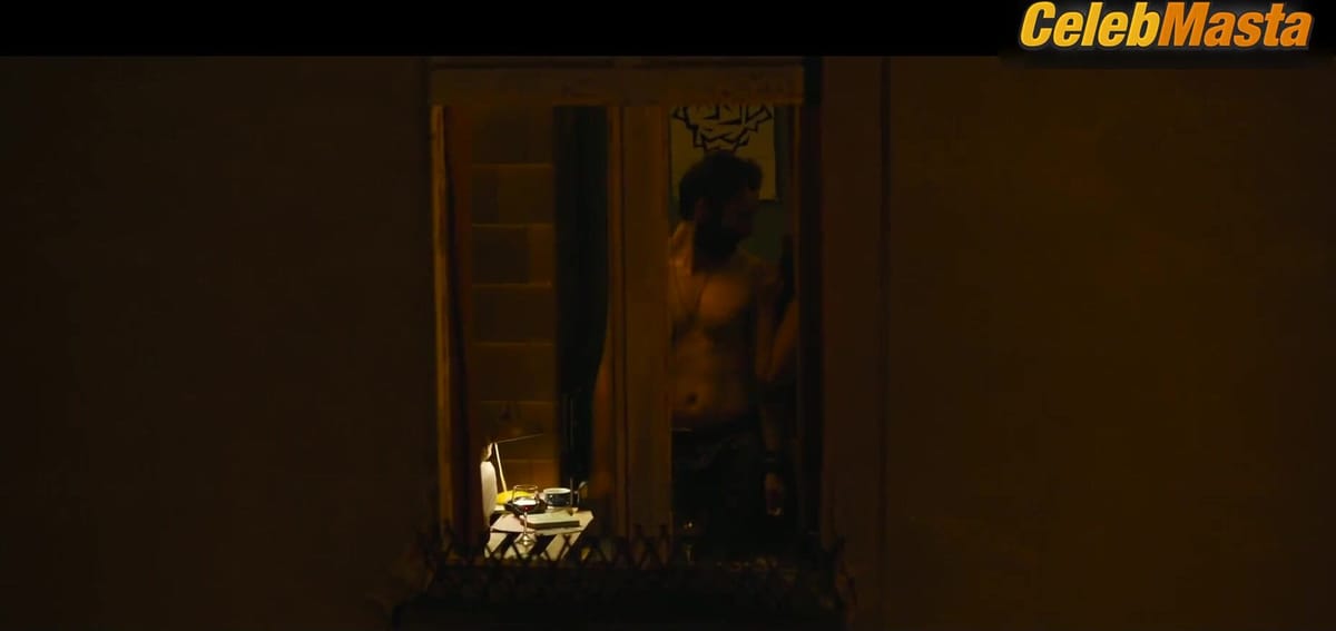 Manal Issa and Luise Heyer Tits Scene from Black Box