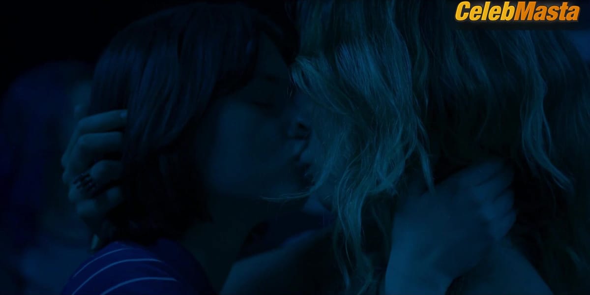 Itziar Atienza, Elena Anaya, Isa Montalban and Marina Orta's Lesbian Sex Scene in Past Lies