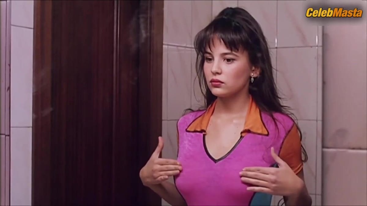 Elena Anaya Boobs Scene in Africa