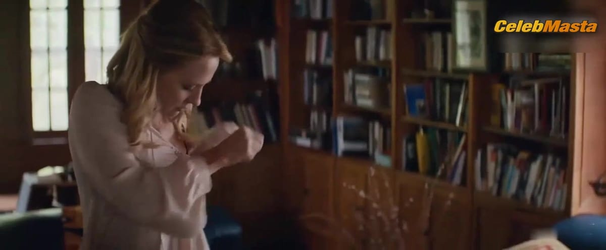 Amy Hargreaves Booty, Tits Scene from Paint