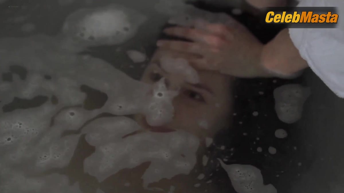 Lotte Verbeek and Rebecca Night's Lesbian Sex Scene in Suspension Of Disbelief