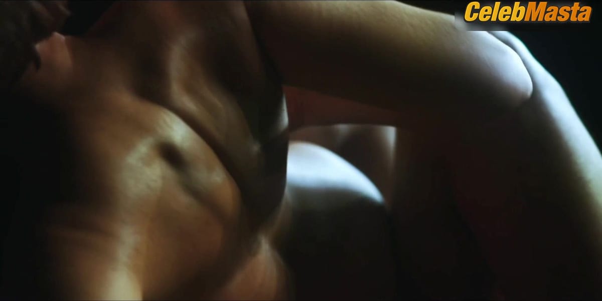 Sahara Knite, Julia Goldani Telles, Lola Marie and Charlie Ten Butt's Tits Scene in The Girlfriend Experience