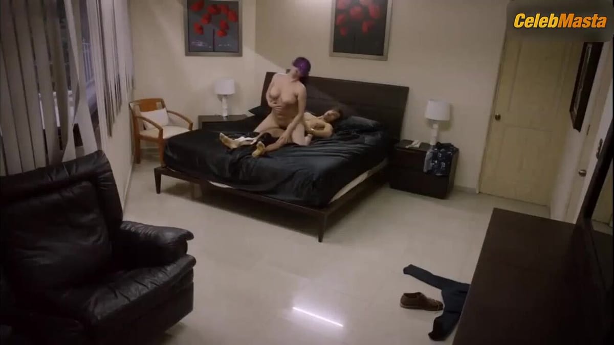 Analia Moreyra Tits Scene from El Sexoservidor