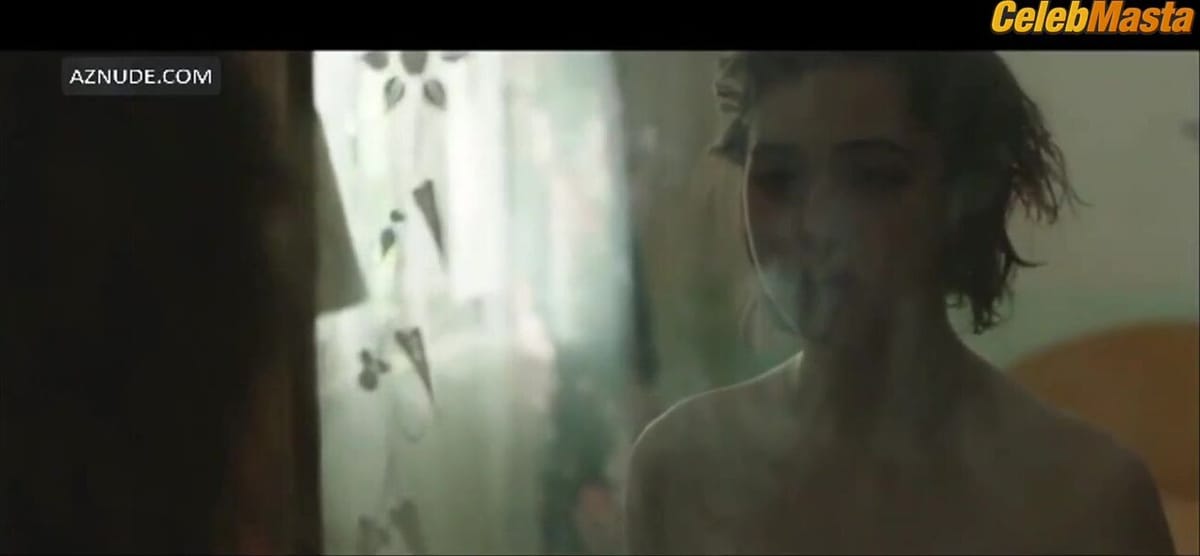 Tessa Ia Sexy Scene from Camino A Marte