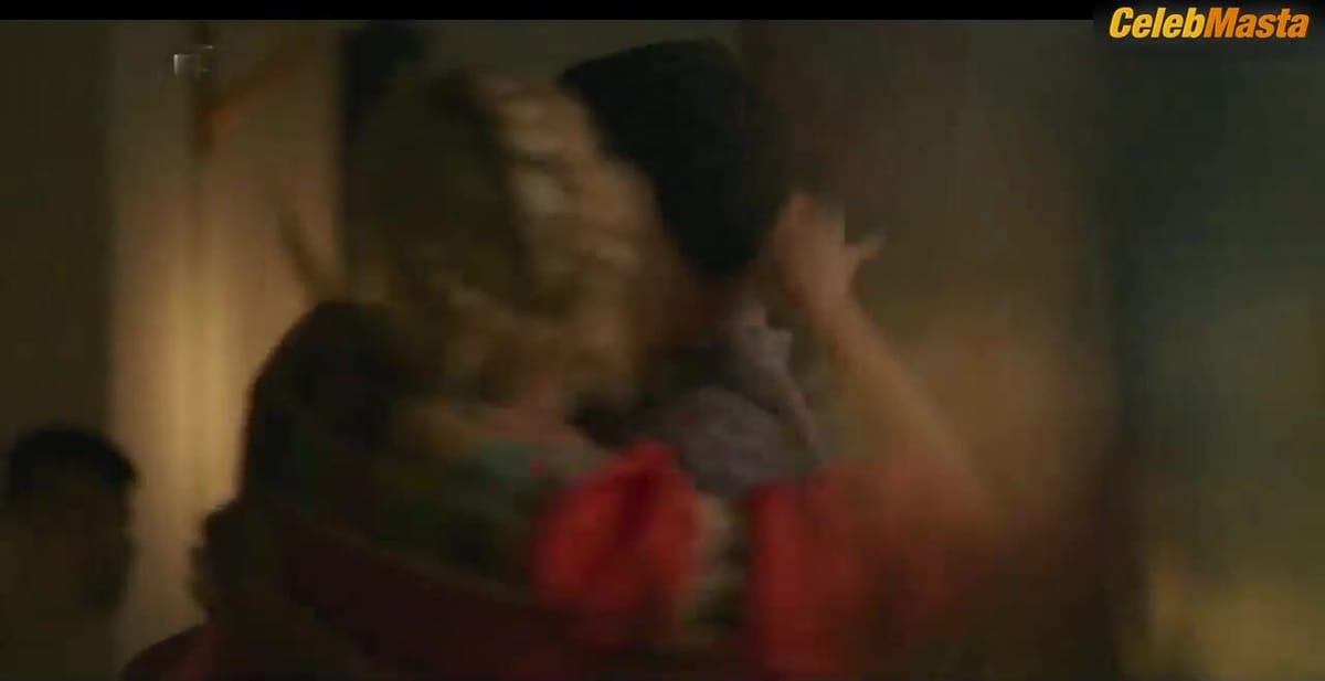 Tessa Ia's Underwear Scene in Unstoppable