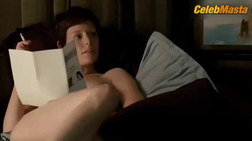 Lavinia Wilson's Booty, Boobs Scene in Freigesprochen