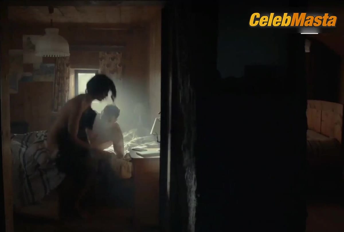 Anna Valle Bares Sex Scene in Vite In Fuga