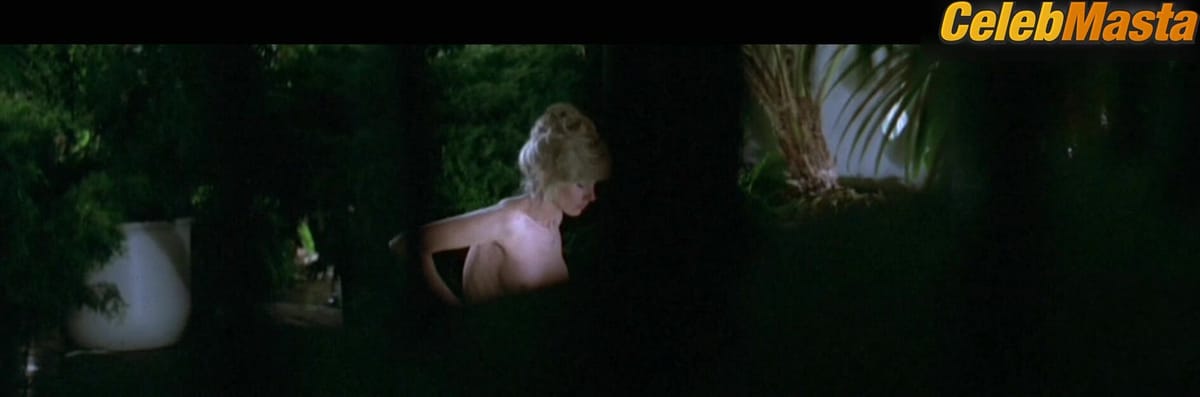 Morgan Fairchild Shows Tits Scene in The Seduction