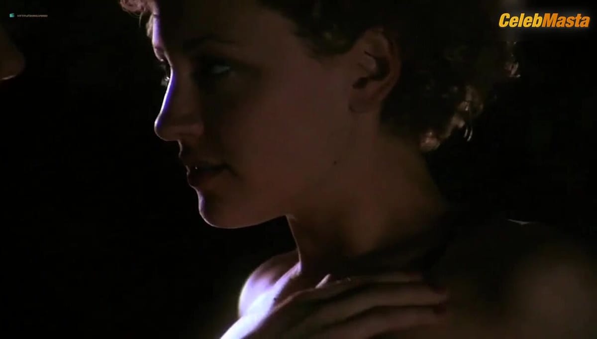 Brigitte Kingsley Lesbian, Booty Scene from Dark Rising