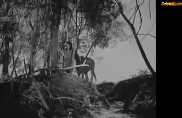 Isabel Sarli Tits Scene from El Trueno Entre Las Hojas