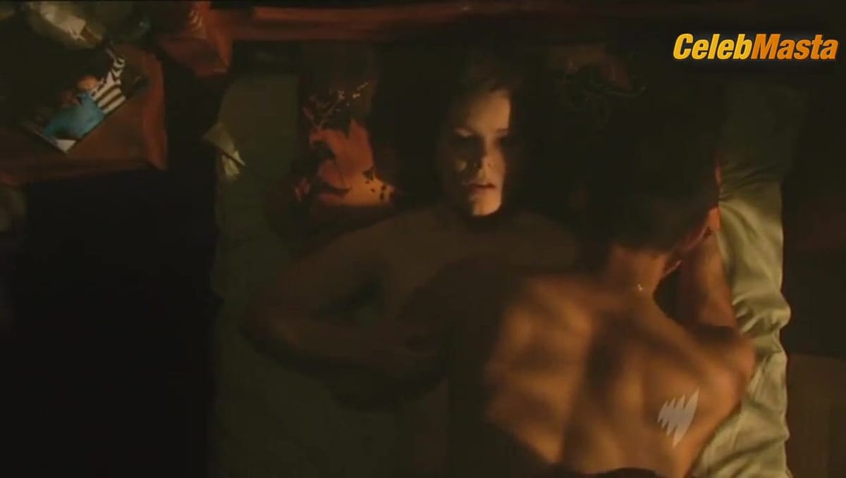 Aimee-Ffion Edwards' Tits Scene in Skins