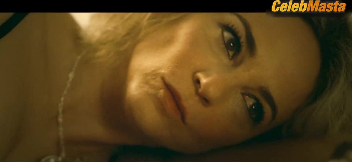 Leonor Watling Reveals Underwear Scene in Salvador