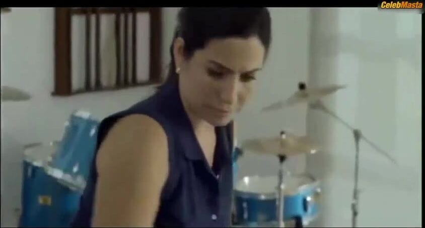 Elba Jimenez Swimsuit Scene from El Cumple De La Abuela