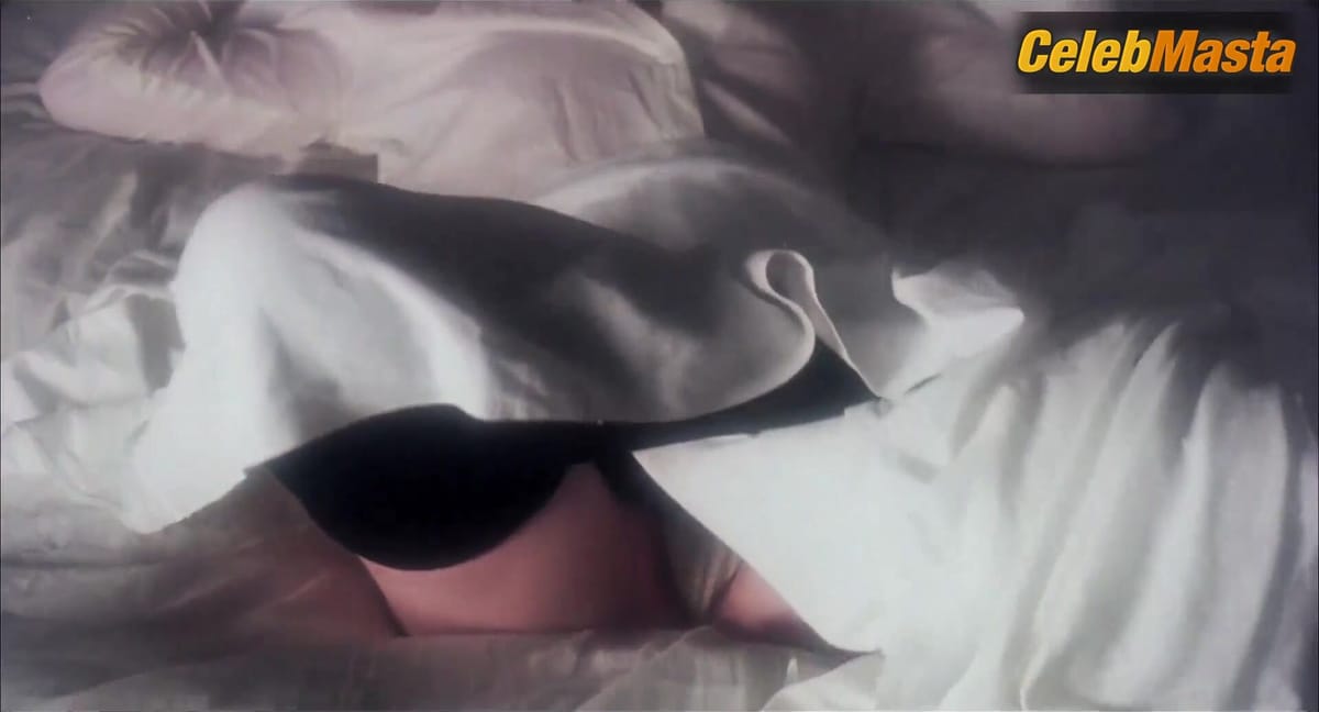 Olivia Pascal and Marina Pierro Sex Scene from Behind Convent Walls