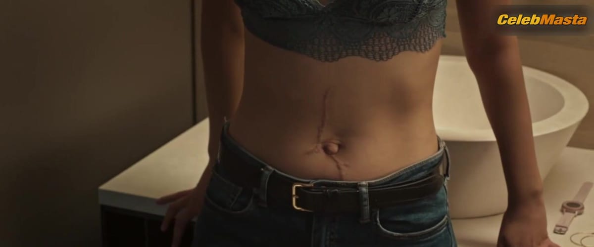 Mina El Hammani Tits, Underwear Scene in Raqa