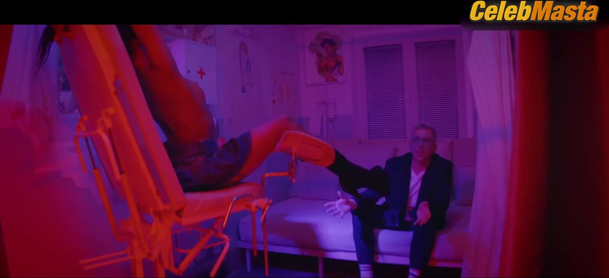 Anastasiya Krasovskaya, Maria Markova and Unknown Boobs, Underwear Scene in Po Baram