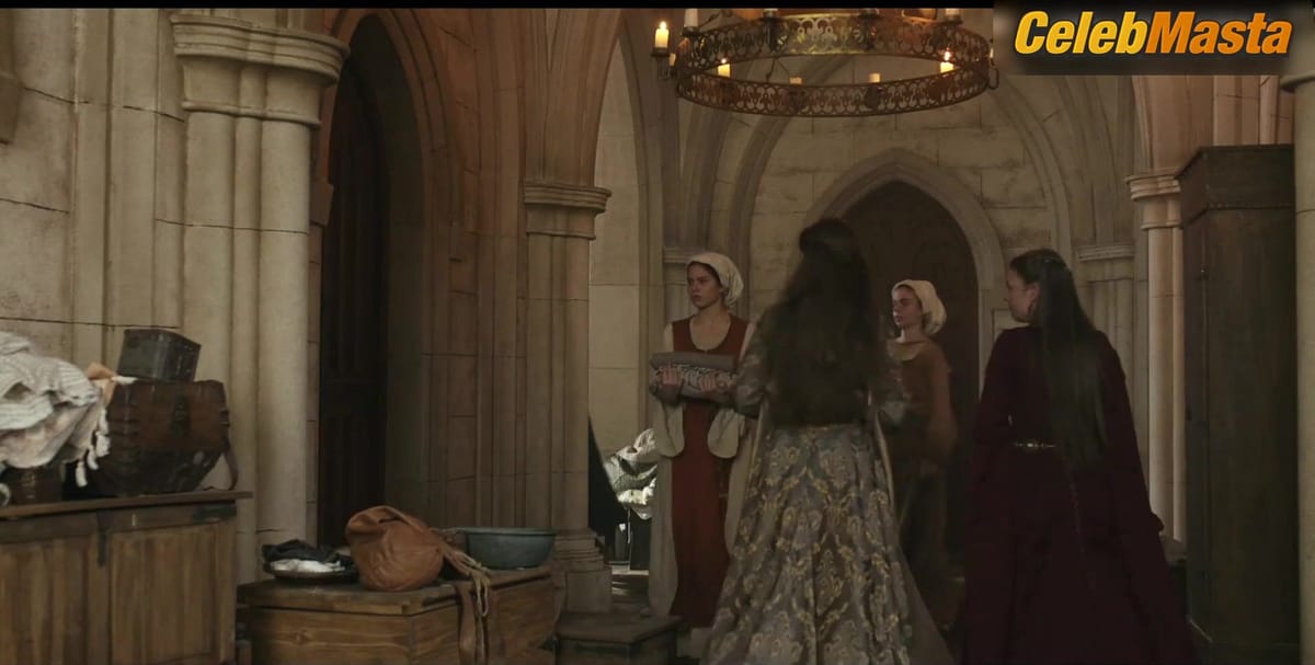 Olivia Winter's Boobs, Ass Scene in Robin Hood