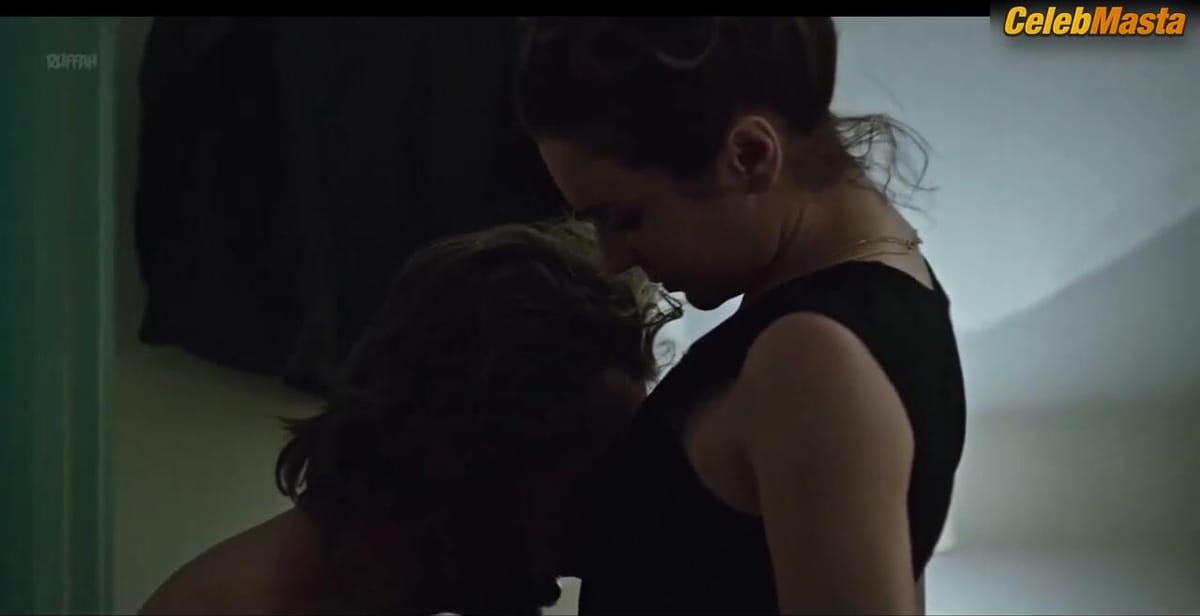 Aliette Opheim's Ass Scene in Hassel