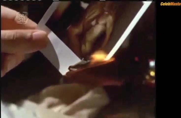 Maite Proenca Boobs Scene in Bufo & Spallanzani