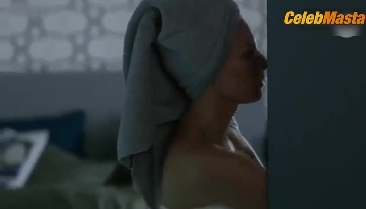 Magdalena Boczarska's Sex Scene from Druga Szansa