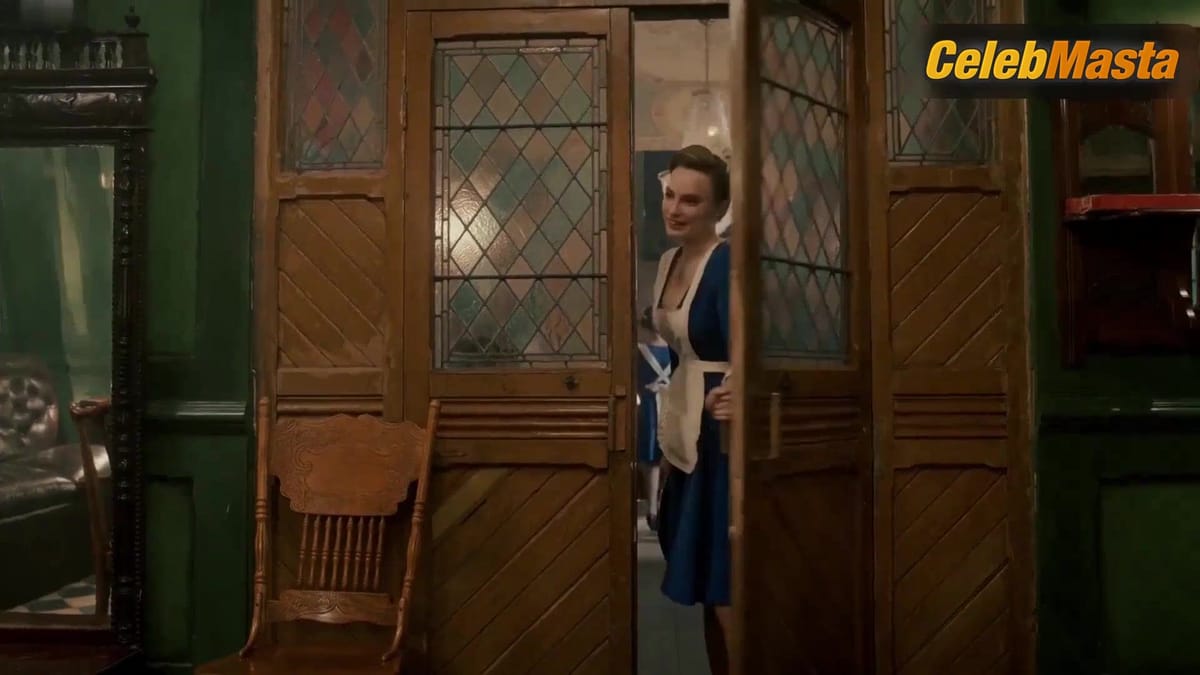 Mariya Lisovaya's Boobs Scene in Za Chas Do Rassveta