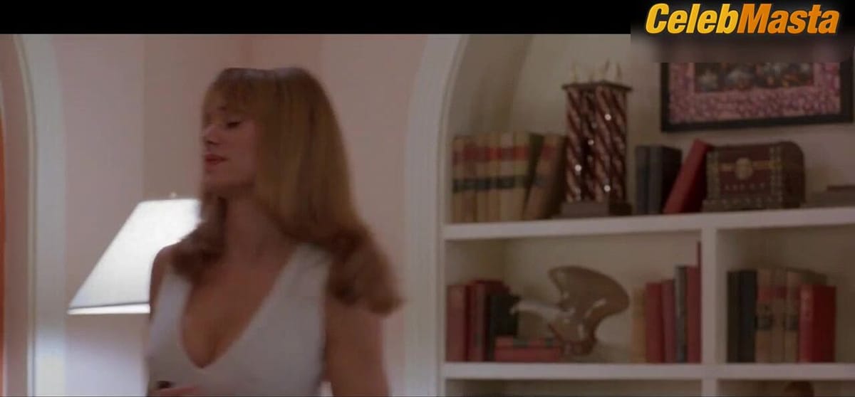 Vanessa Angel Shows Off Sex Scene in Kingpin