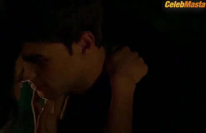 Danielle Campbell's Sex Scene in The Originals