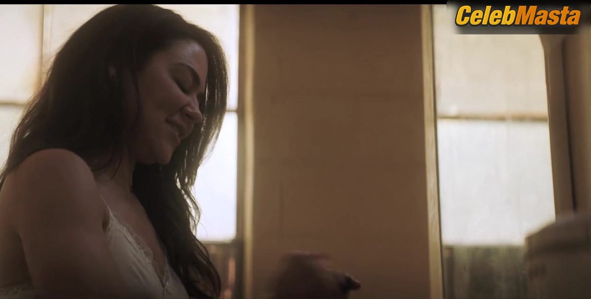 Camille Guaty's Underwear Scene from Duster