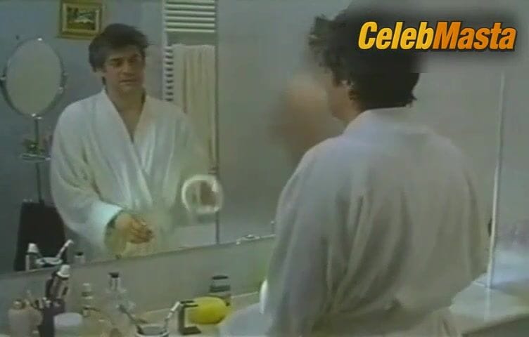 Philippine Leroy-Beaulieu Boobs Scene in Ecoute, Nicolas...