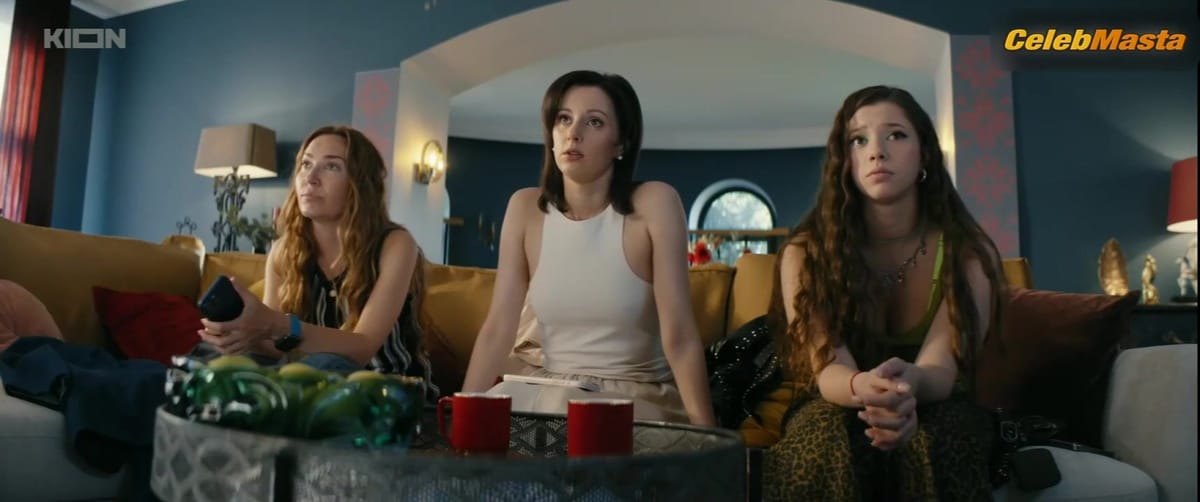 Marusya Klimova, Yuliya Aleksandrova and Polina Gukhman's Tits Scene in Tri Sestry