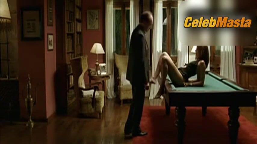 Veronica Echegui's Sex Scene from Una Nueva vida