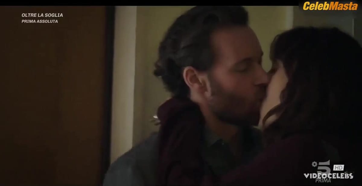 Gabriella Pession's Sexy Scene from Oltre La Soglia
